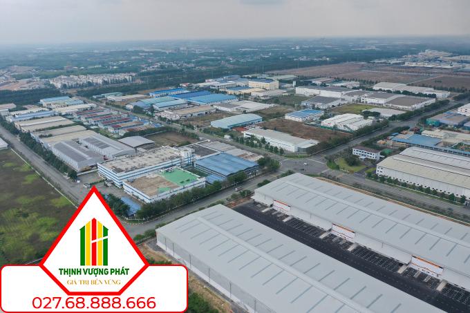 Một góc khu công nghiệp VSIP tại Bình Dương nhìn từ trên cao. Ảnh: Quỳnh Trần