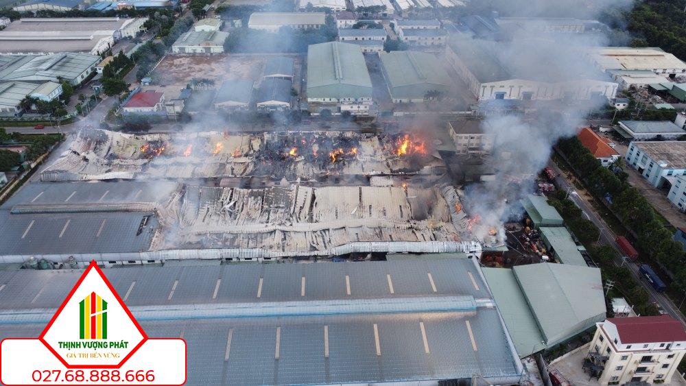 Doanh nghiệp không đảm bảo an toàn PCCC và không thể khắc phục được sẽ phải di dời vào KCN. Ảnh: Đình Trọng