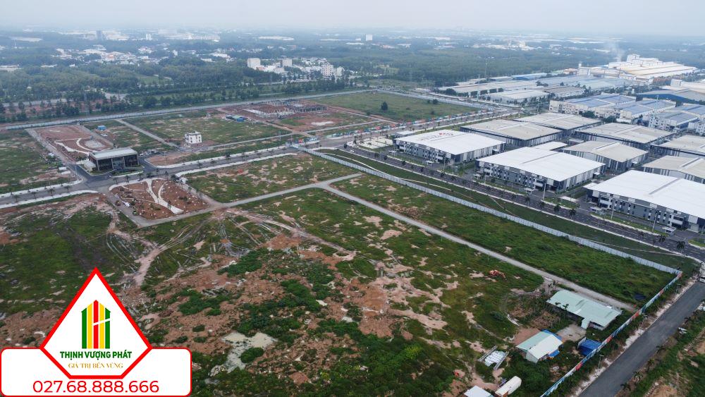 Khu đất thực hiện dự án nhà ở xã hội ở gần 4 khu công nghiệp ở Bình Dương. Ảnh: Đình Trọng