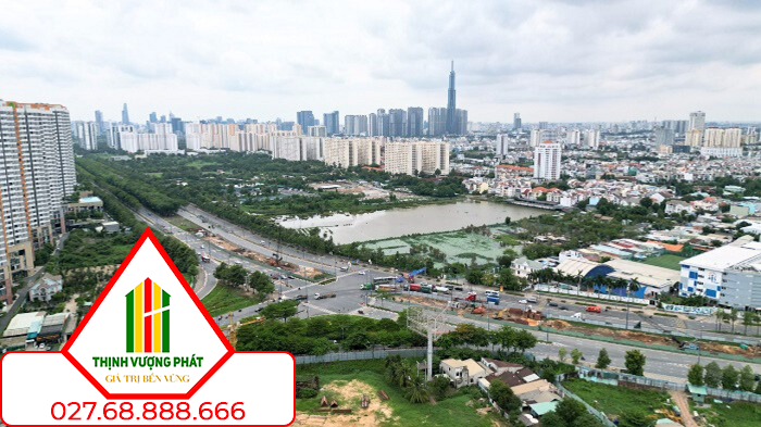 Điểm sáng thị trường TP.HCM trong quý 3 có thể kể đến là thị trường có gần 300 căn hộ được chào bán lại từ các dự án đã tạm dừng bán hàng trong 1-2 năm gần đây.