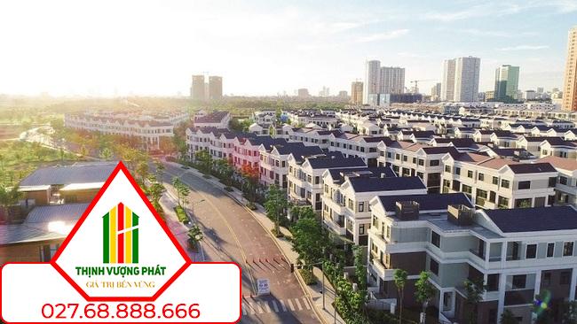 Phân khúc căn hộ, biệt thự tại Hà Nội và TP. HCM không ngừng leo thang - Ảnh 2.